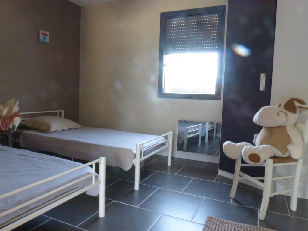 Gite Sud Deux Sevres Marigny  Chambre photo