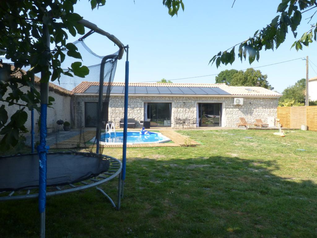 Gite Sud Deux Sevres Marigny  Chambre photo