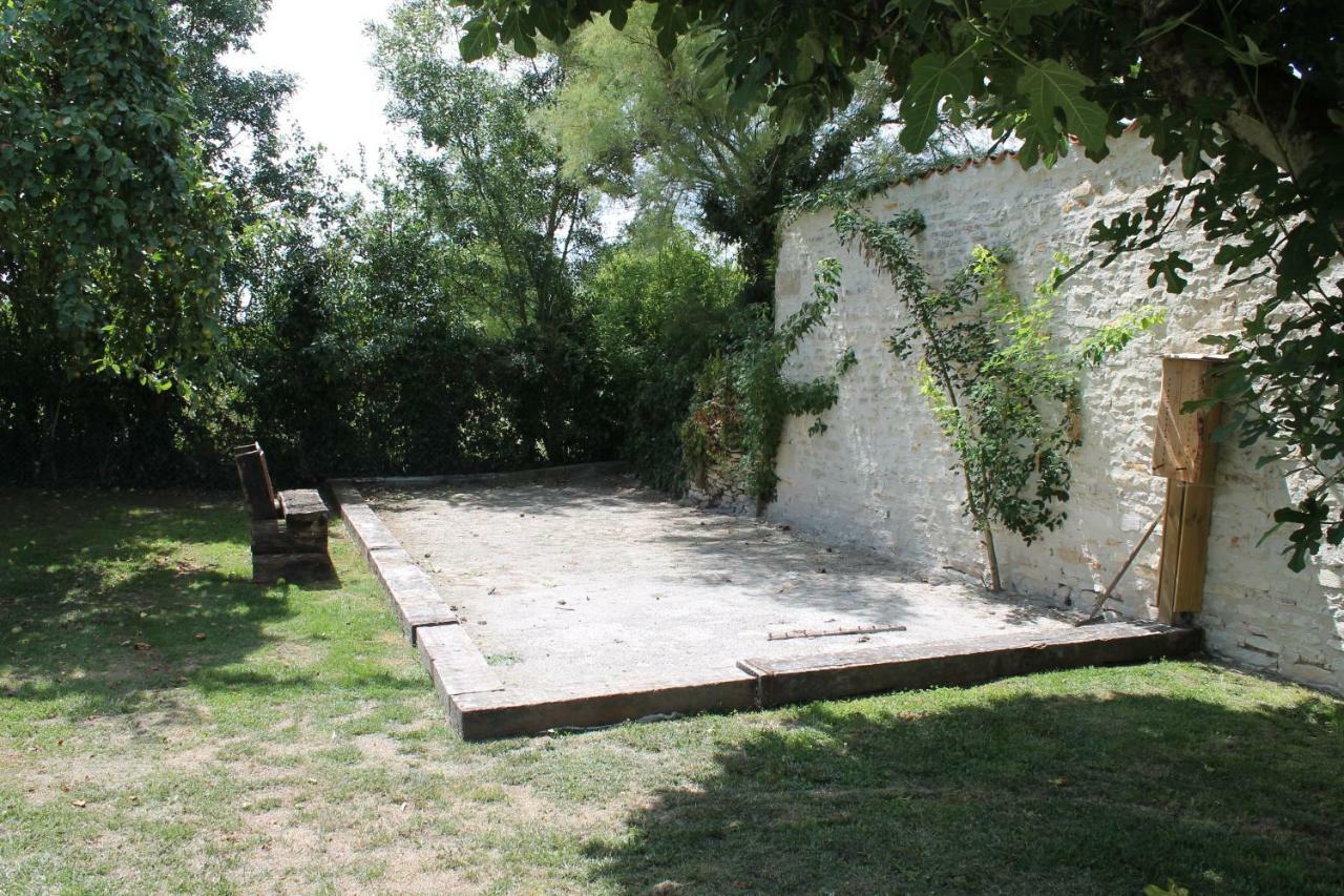 Gite Sud Deux Sevres Marigny  Extérieur photo